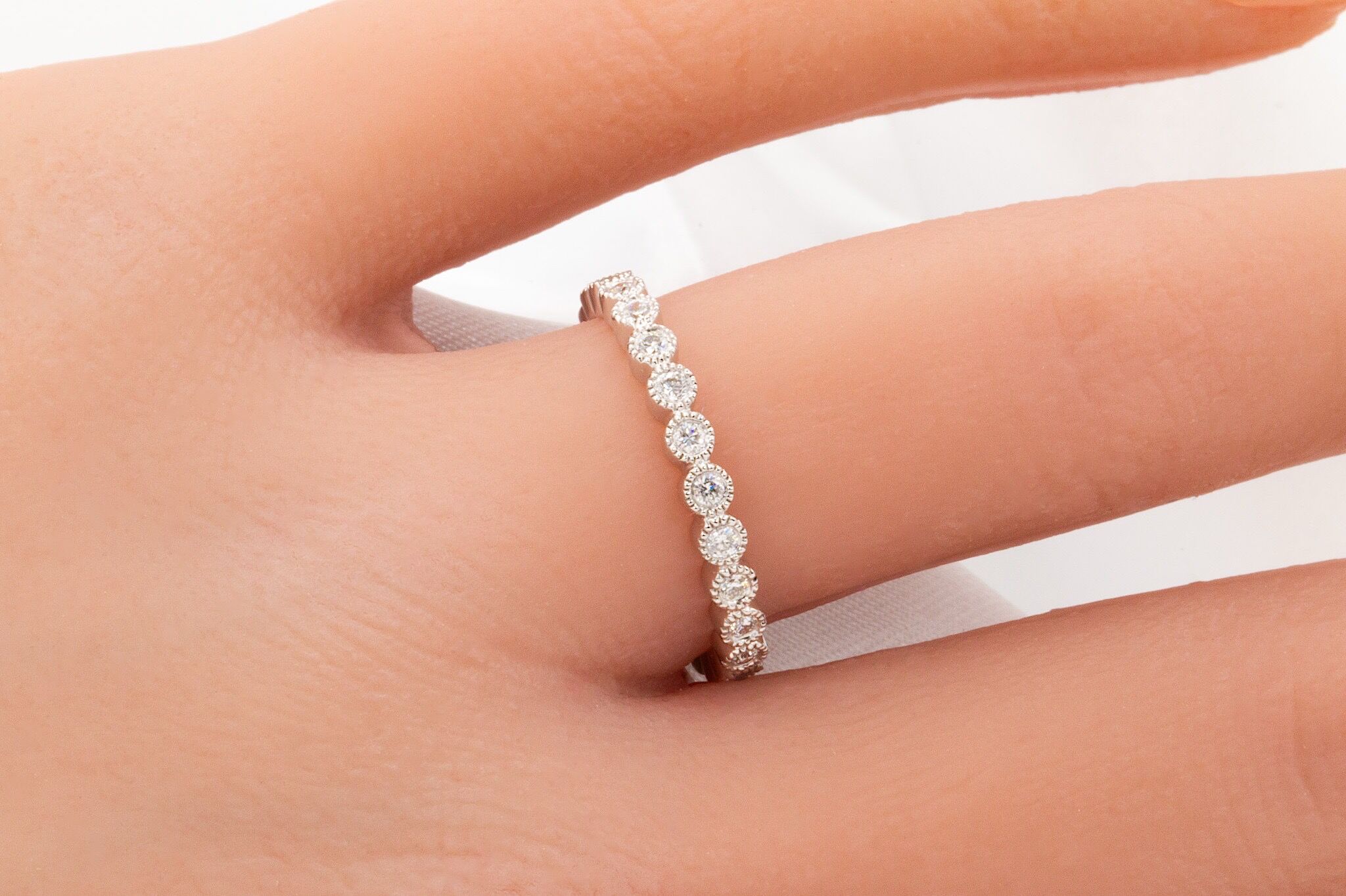 antique milgrain diamond wedding band