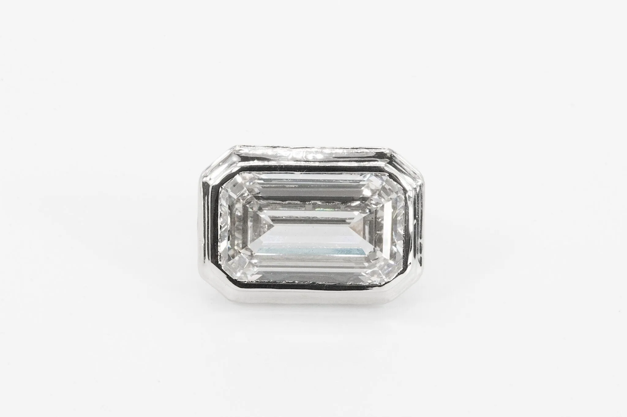 10 carat lab emerald cut ring