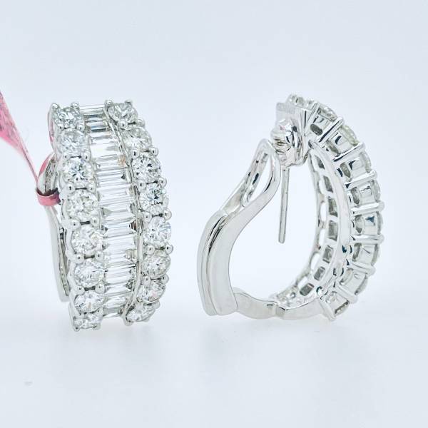 5 CTW Diamond Earrings Sideview