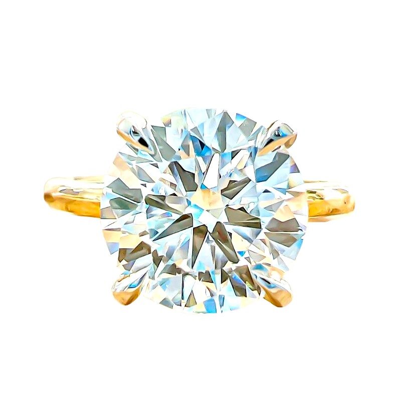 3.05 Carat Lab grown diamond solitaire engagement ring