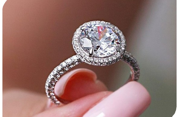 lab grown diamond custom ring