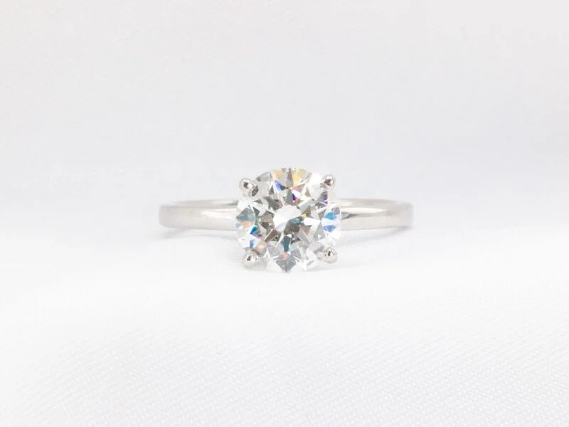 2 carat lab diamond ring