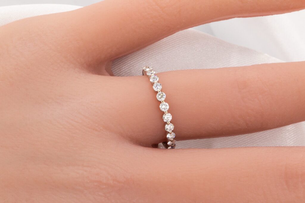 14k 0.45 CTW Diamond Wedding Band