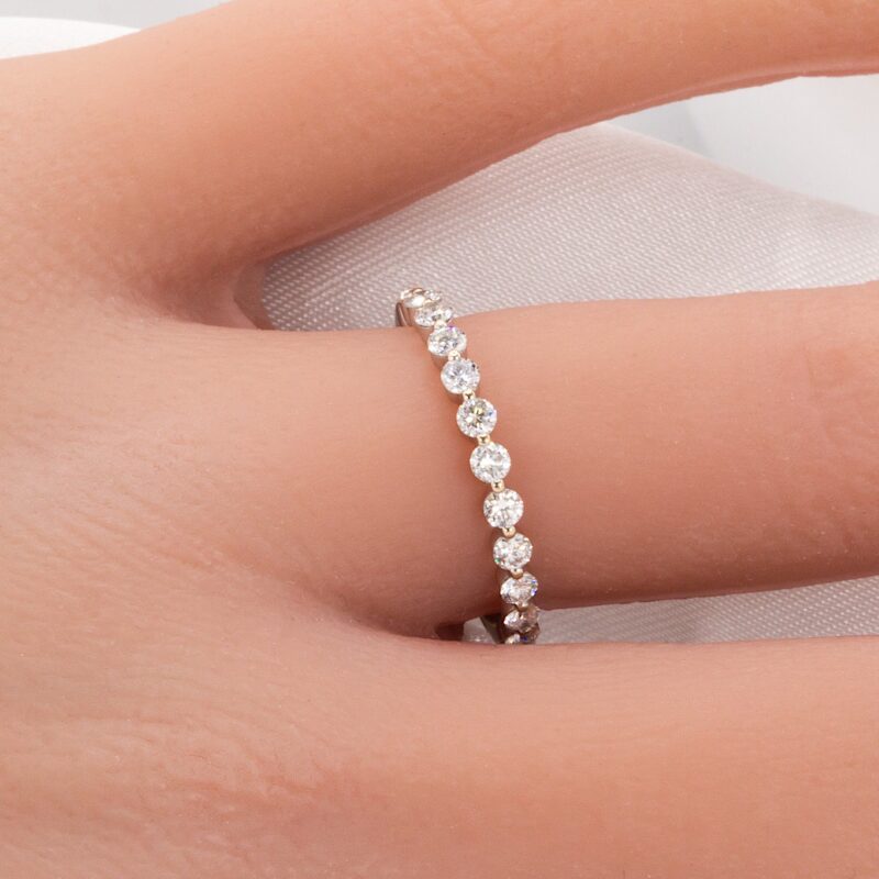 14k 0.45 CTW Diamond Wedding Band