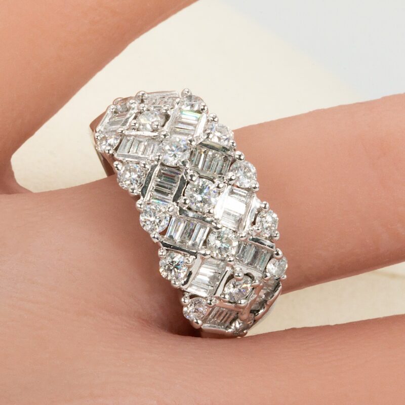 14k 3 CTW Wide “Checkered” Diamond Wedding Band