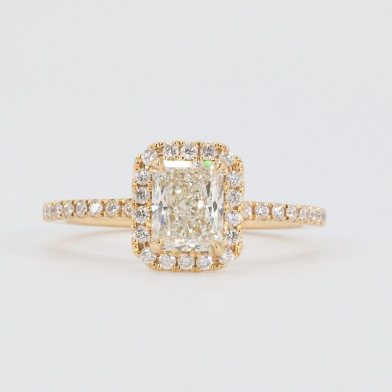 gia radiant halo diamond ring
