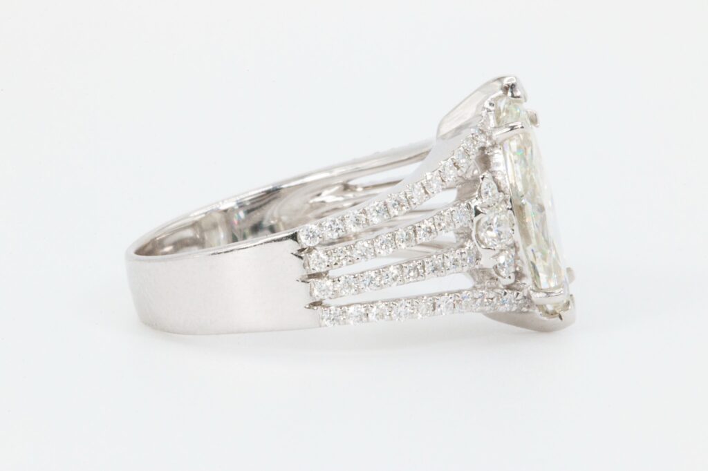 18k White Gold 2.52 CTW Marquise Cut GIA Certified Diamond Ring side