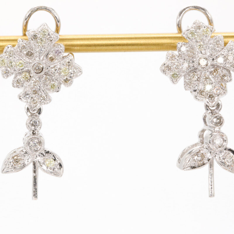 18k White Gold Diamond Fashion Earrings