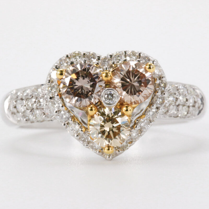 18k White/Yellow Gold Diamond Heartshaped Ring